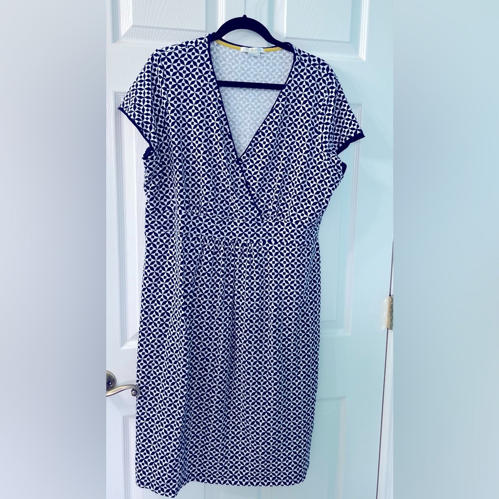 Boden jersey cross over spring dress-size 16 us-navy blue
